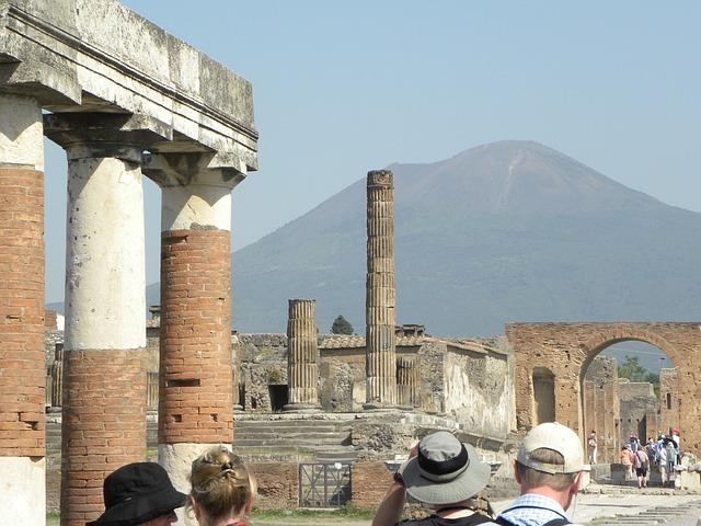 pompeii, vesuvius, italy