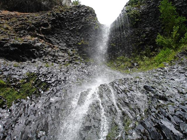 cascade du ray pic, ardeche, france, waterfall, water, basalt, basalt column, basalt columns, stone, rock, basalt prisms, volcanic, basalt formation, nature, basalt rock